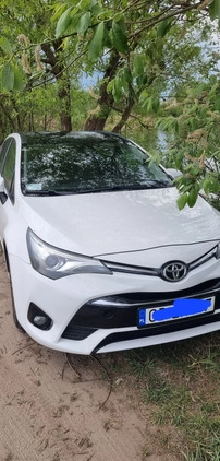 Toyota Avensis cena 59900 przebieg: 160000, rok produkcji 2015 z Gdańsk małe 211